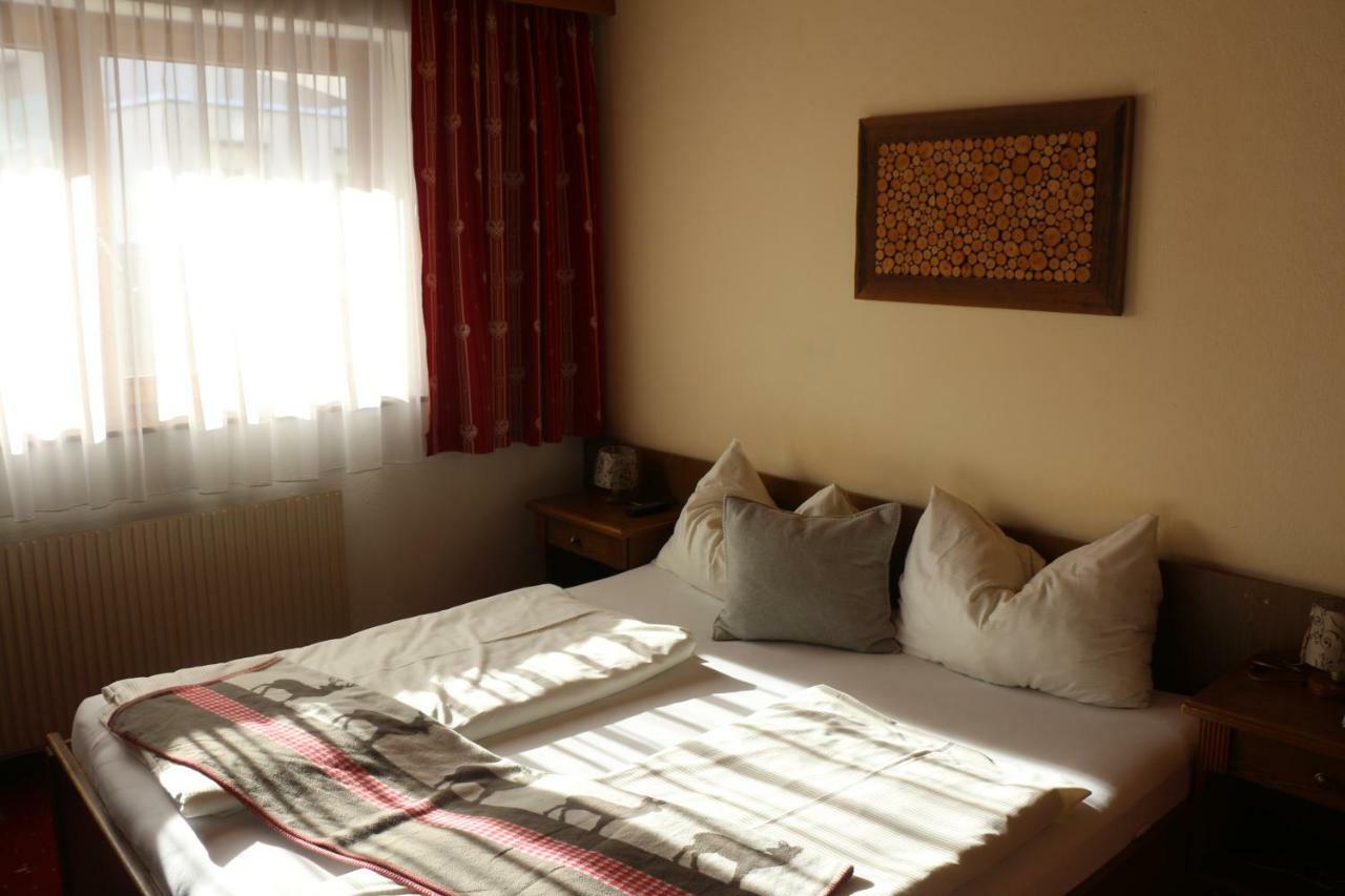 Pension Singer Birgitz Екстер'єр фото