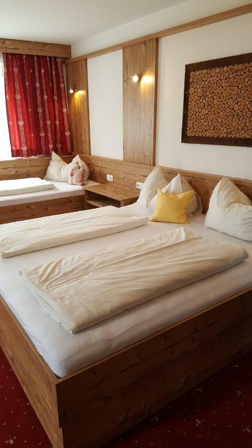 Pension Singer Birgitz Екстер'єр фото