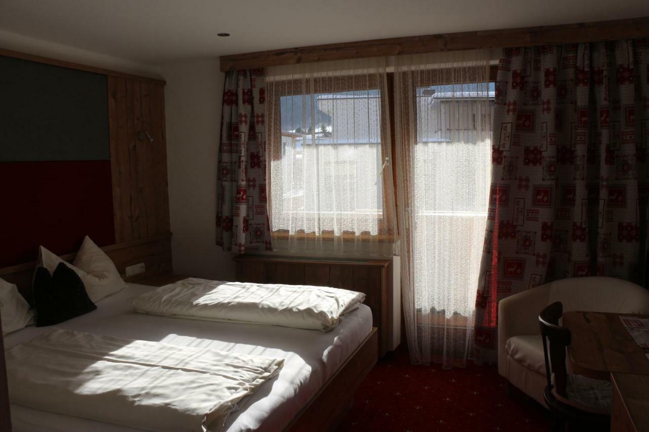 Pension Singer Birgitz Екстер'єр фото